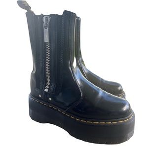 Doc Marten Platform Size 7 Womens